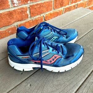 EUC Saucony running shoes
